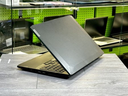 Lenovo Gaming 15ACH6 399